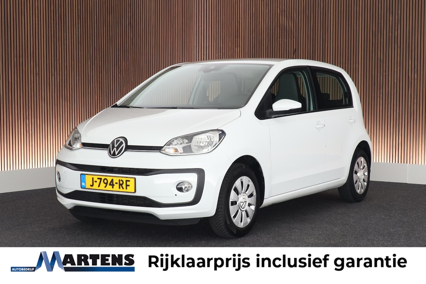 Volkswagen Up! - 1.0 66pk Trekhaak Camera Stoelverwarming Cruise Control - AutoWereld.nl