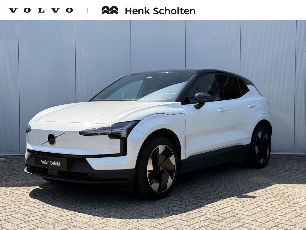 Volvo EX30 - Single Motor Extended Range Plus 69 kWh Getint glas | Harman Kardon | 19 inch lichtmetalen - AutoWereld.nl