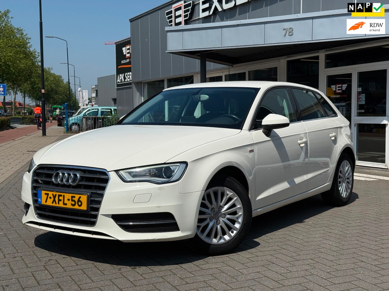 Audi A3 Sportback - 1.2 TFSI Ambiente Pro Line plus 1.2 TFSI Ambiente Pro Line plus - AutoWereld.nl