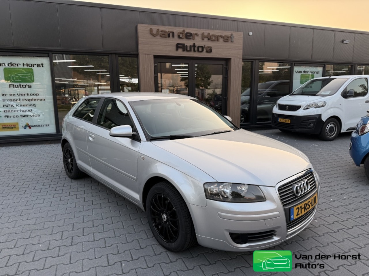 Audi A3 Sportback - 1.6 FSI Ambiente 1.6 FSI Ambiente - AutoWereld.nl