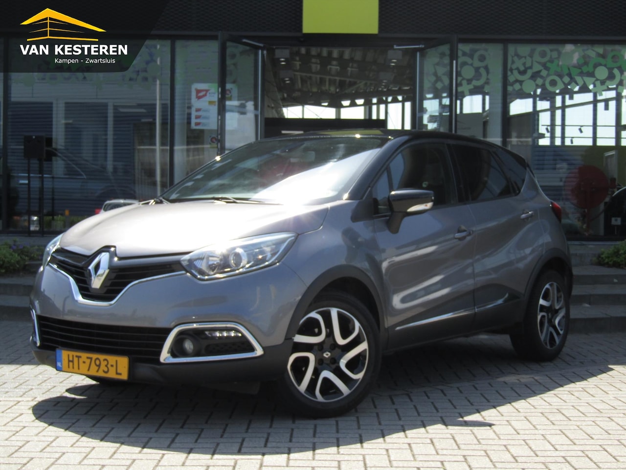 Renault Captur - TCe 90PK Dynamique / Trekhaak / Navigatie / Camera / Cruise-Control / NL Auto - AutoWereld.nl