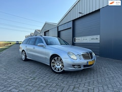 Mercedes-Benz E-klasse Estate - 200 K. Avantgarde Pano/Automaat/AC/Navi