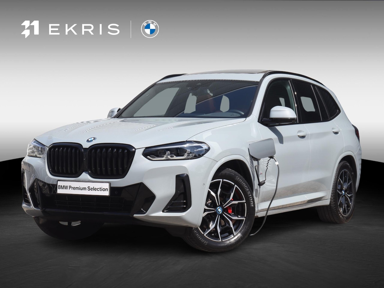 BMW X3 - xDrive30e | High Executive | M Sportpakket | Panodak | Trekhaak | Harman Kardon | Elektr. - AutoWereld.nl