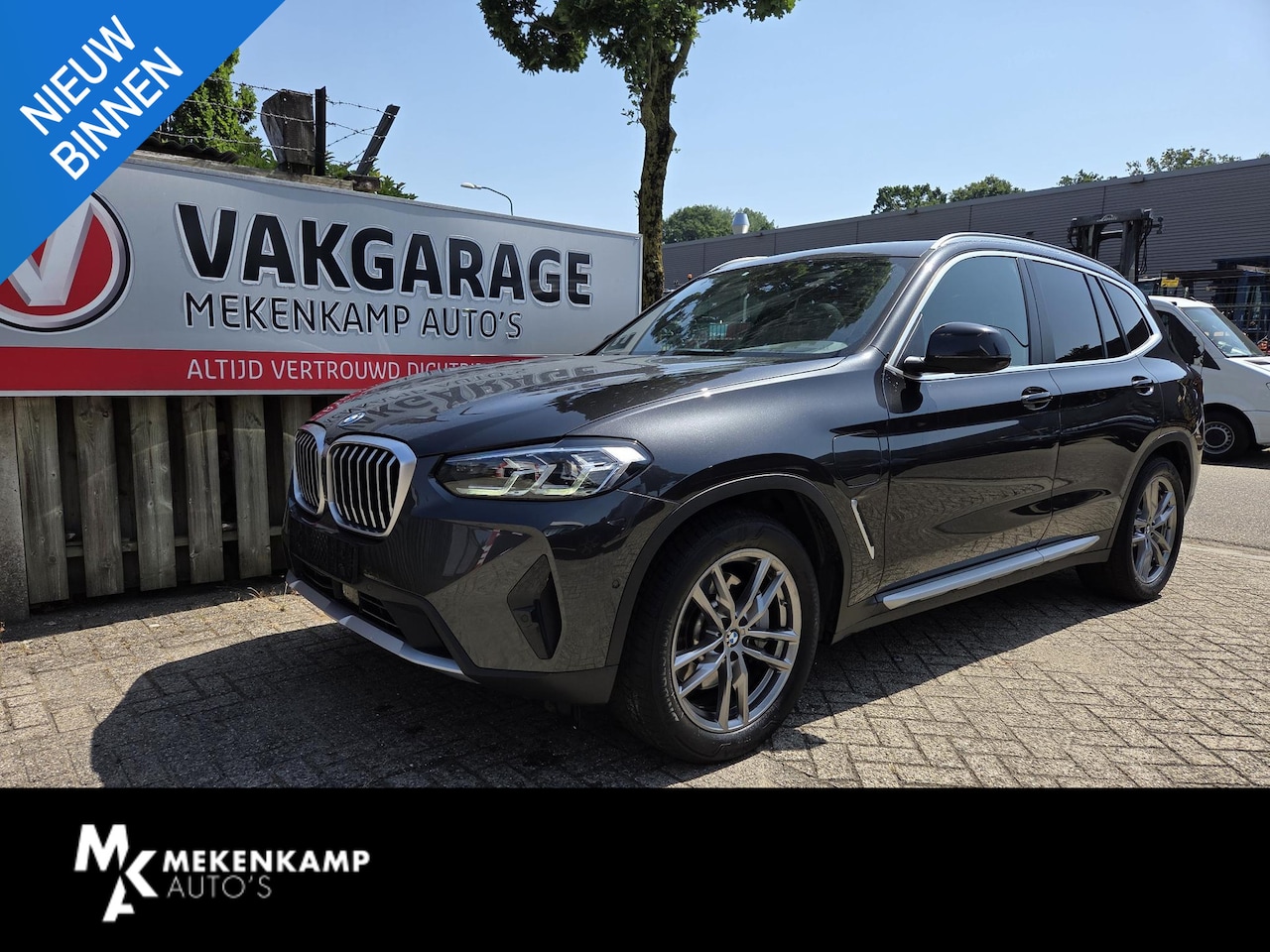 BMW X3 - xDrive30e 19"/Trekhaak/Leder + memory/Adaptieve cruise/Keyless/Dodehoek/Head-up/360 camera - AutoWereld.nl