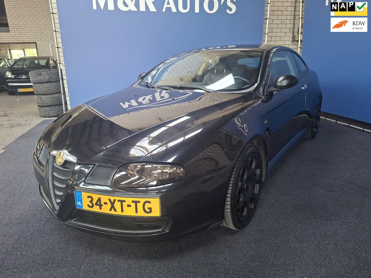 Alfa Romeo GT - 2.0 JTS Distinctive Selespeed Automaat Nieuwe APK - AutoWereld.nl