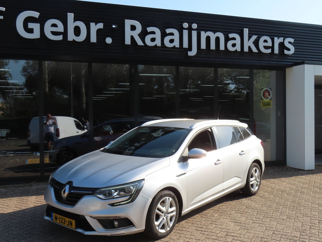 Renault Mégane Estate - 1.5 dCi Automaat*Navi*ECC*EXPORTPRIJS* - AutoWereld.nl