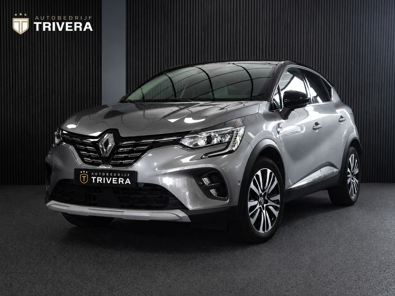 Renault Captur - 1.6 E-Tech Hybride Initiale Paris l PANO l CAM. l BTW auto l 1ste eig. l LMV - AutoWereld.nl