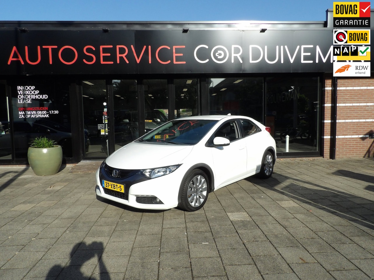 Honda Civic - 1.8 Sport // AUTOMAAT / AIRCO / CRUISE CONTROL/INCL AFLEVERING EN APK/GARANTIE - AutoWereld.nl