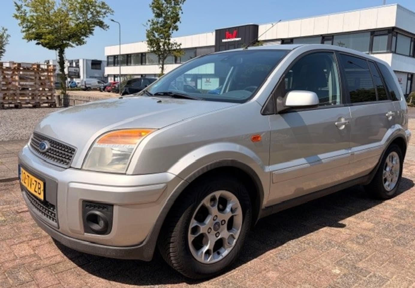 Ford Fusion - 1.6-16V Futura AUTOMAAT APK Gek. 06-2027 - AutoWereld.nl
