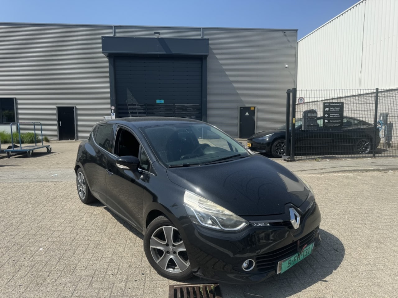 Renault Clio - 1.5 dCi Night&Day Navi Clima Sensor Cruise - AutoWereld.nl