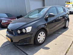 Chevrolet Aveo - 1.2 LS airco 4 seizoen banden airco