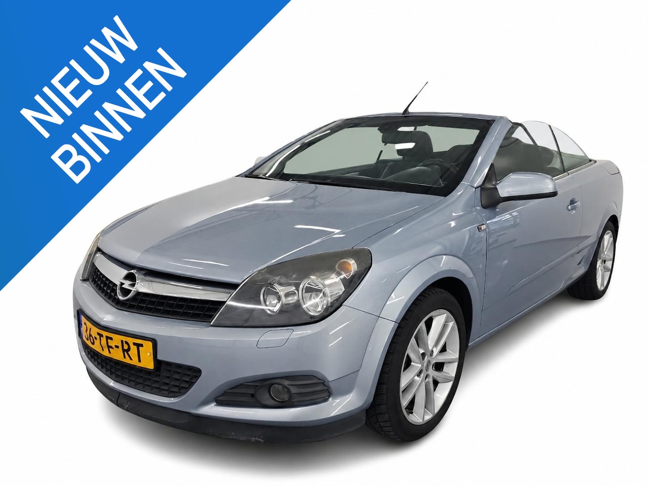 Opel Astra TwinTop - 1.8 Cosmo Clima, Cruisecontrole, LMV, NAP, Trekhaaqk - AutoWereld.nl