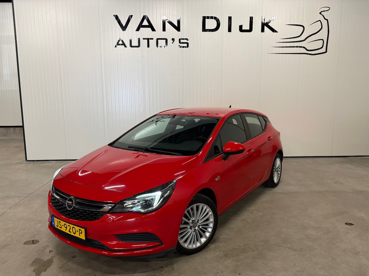 Opel Astra - 1.4 Edition Navi Trekhaak Camera - AutoWereld.nl