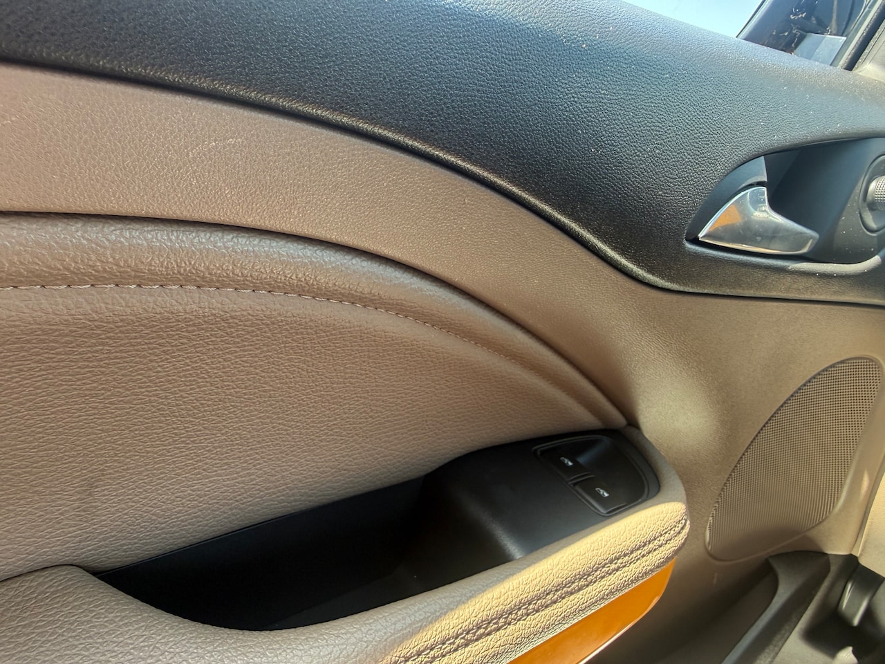 Opel ADAM - 1.0 Turbo Rocks Online Edition Tweede eigenaar