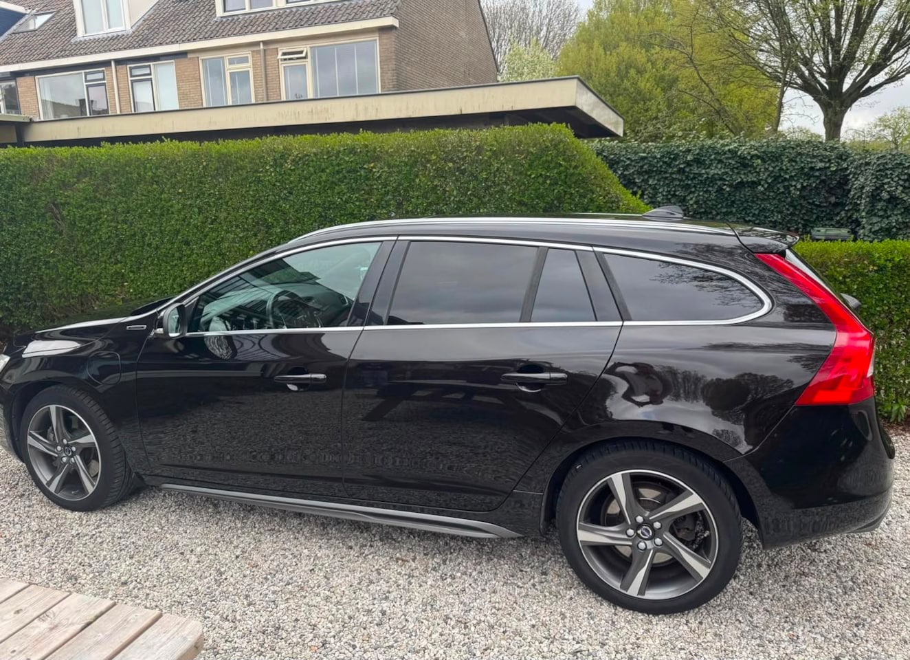Volvo V60 - 2.4 D6 Twin Engine Summum Model 2016 - AutoWereld.nl