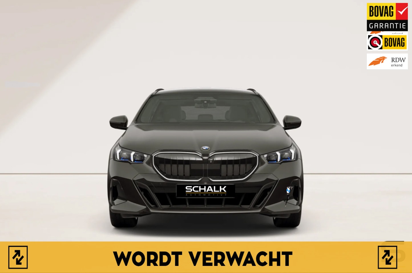 BMW 5-serie Touring - 550e xDrive|Full|B&W|Pano|Fiscaal€72.800 - AutoWereld.nl