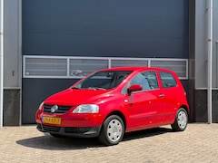 Volkswagen Fox - 1.4 Trendline bj.2010 Stuur bekr|Radio cd|Lage kmstand|Nap
