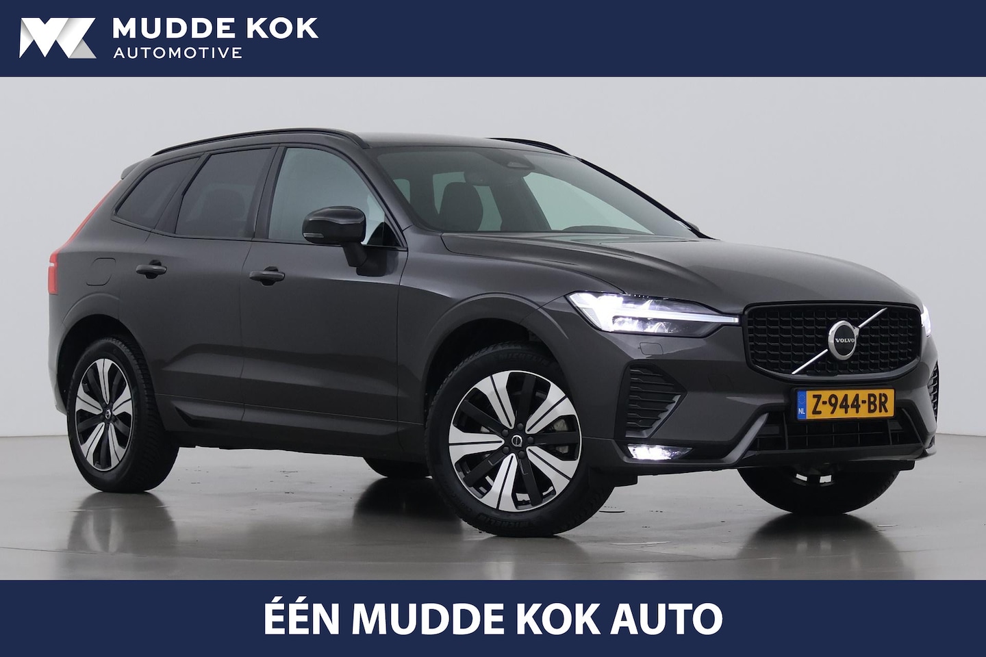 Volvo XC60 - B4 Plus Dark | ACC | Camera | BLIS | Memory | Keyless | 19 Inch - AutoWereld.nl