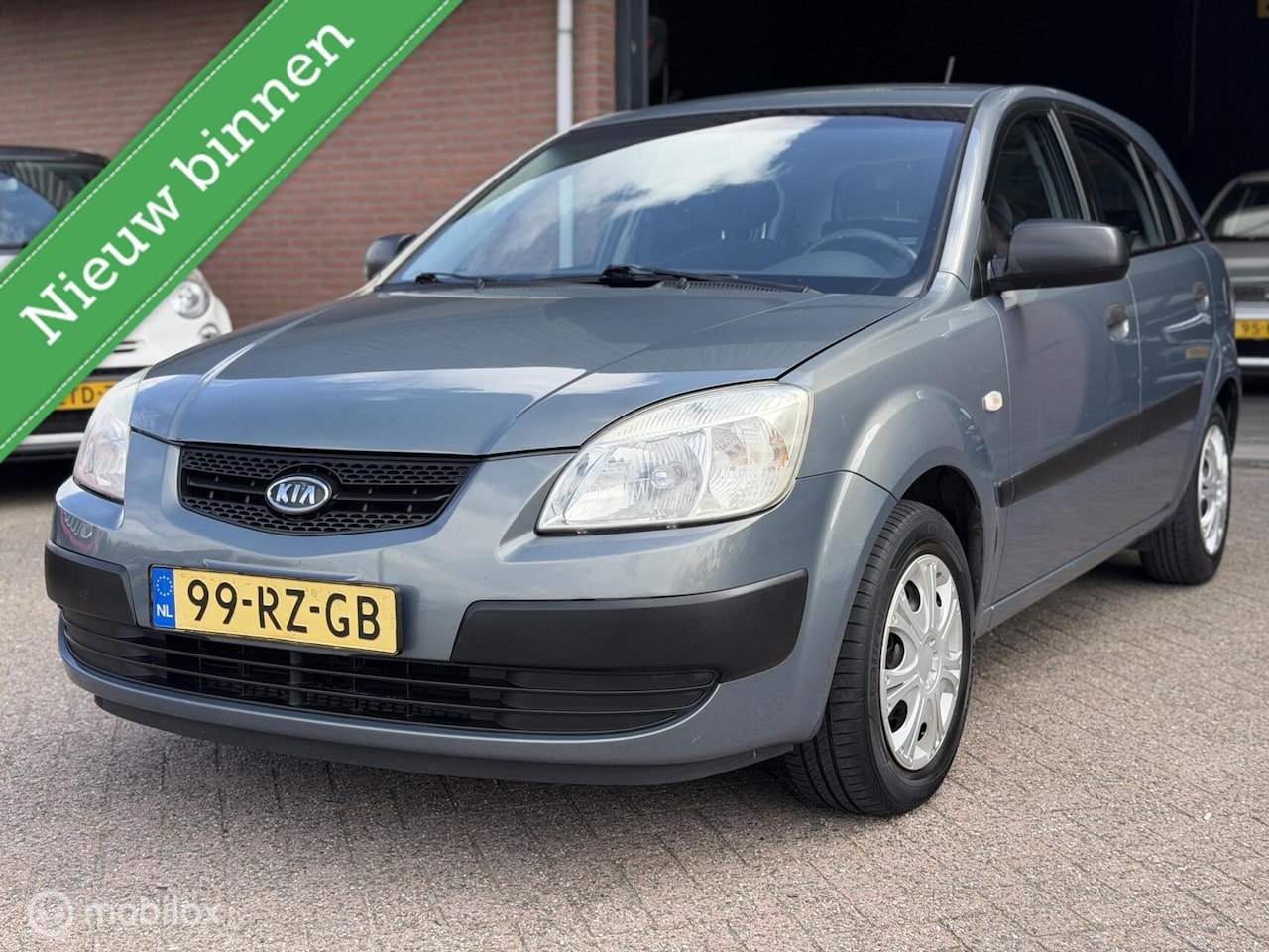 Kia Rio - 1.4 LX INRUILKOOPJE|TREKHAAK|5 DRS|MEENEEMPRIJS! - AutoWereld.nl
