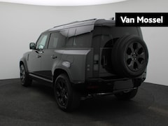 Land Rover Defender 110 - 2.0 P300e X-Dynamic SE | Panoramisch schuifdak | Cold Climate & Black Pack | Elek. trekhaa