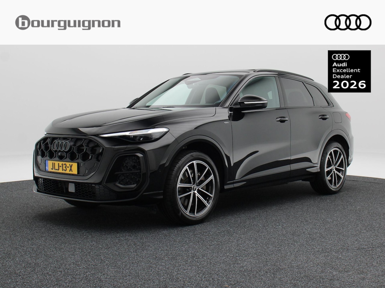 Audi Q5 - 2.0 TFSi e-hybrid 299 Pk Quattro S-Line | Stoelverwarming | Panorama dak | Adaptive cruise - AutoWereld.nl