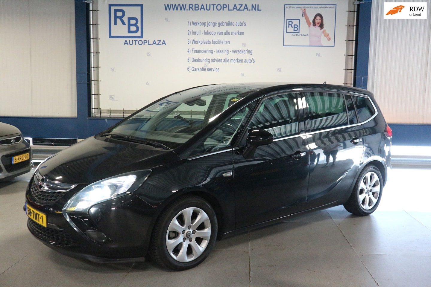 Opel Zafira Tourer - 1.4 Cosmo NAP/ NIEUW MODEL/ TREKHAAK - AutoWereld.nl