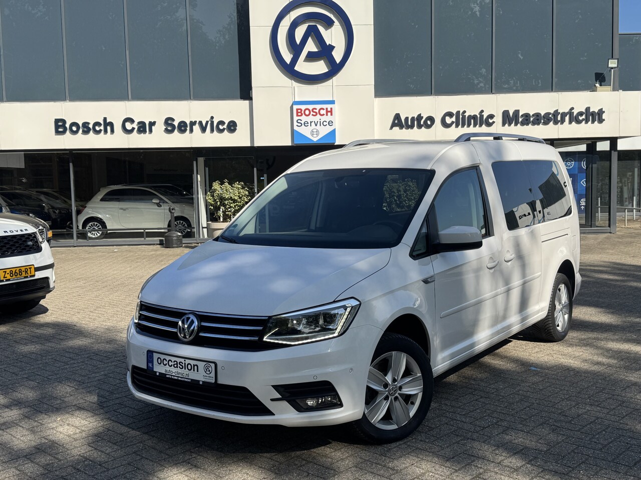 Volkswagen Caddy Maxi - 1.4 TSI 7-PERSOONS / FULL LED / CARPLAY / PARKPILOT / - AutoWereld.nl