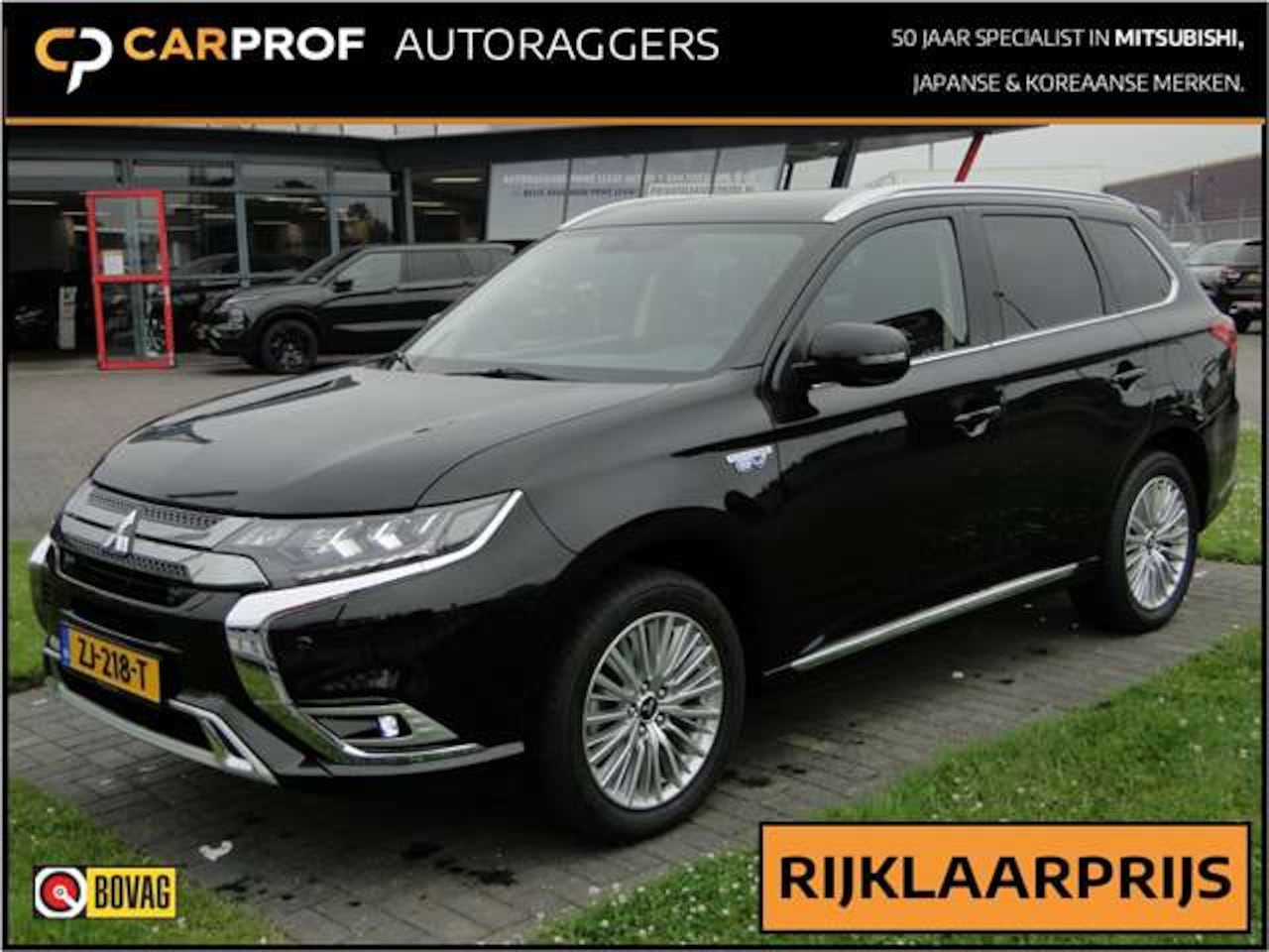 Mitsubishi Outlander - 2.4 Phev Intense + I Trekhaak I Schuifdak I El. Klep - AutoWereld.nl