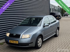 Skoda Fabia - 1.4 Automaat/ Airco / Trekhaak / 2e eigenaar