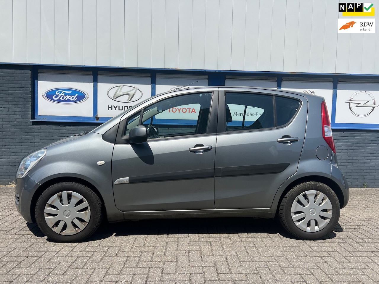 Suzuki Splash - 1.0 Comfort 2009 62000km 3995 EU - AutoWereld.nl
