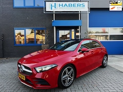 Mercedes-Benz A-klasse - 180 Business Solution AMG 136PK|NL Auto|Widescreen|Full Led|ÄMG-Pakket|Kantel/Schuifdak|St