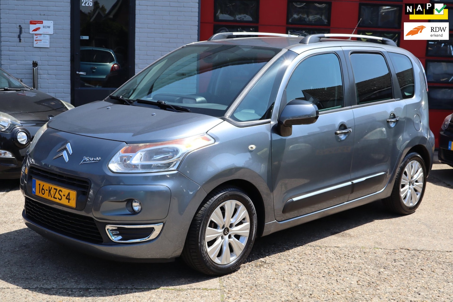 Citroën C3 Picasso - 1.4 VTi Exclusive 1.4 VTi Exclusive , AIRCO, Cr CONTR, PDC - AutoWereld.nl