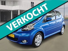 Toyota Aygo - 1.0-12V Dynamic Blue Airco +NAP NL-auto