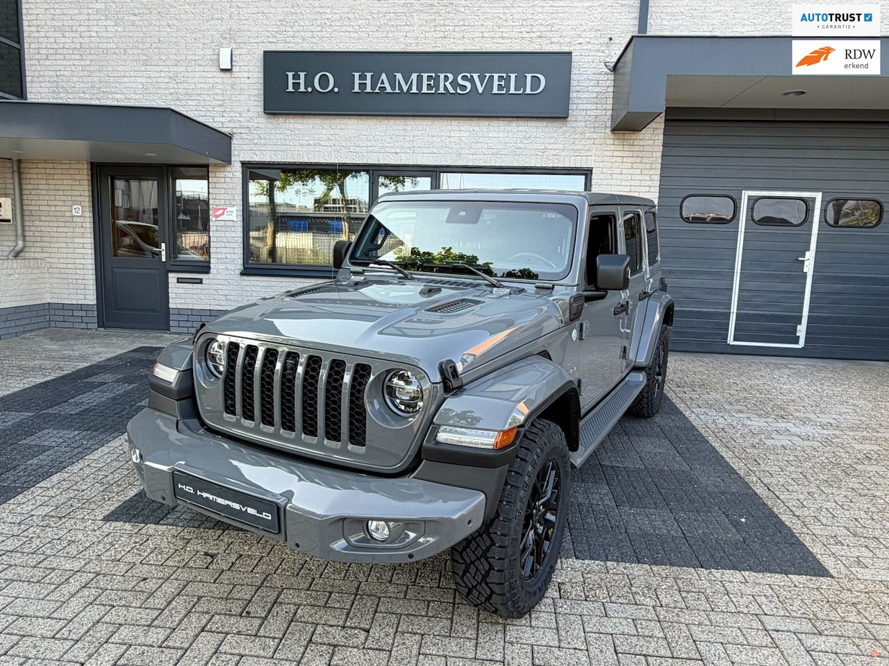 Jeep Wrangler Unlimited - 4xe 380 Sahara 4xe 380 Sahara - AutoWereld.nl