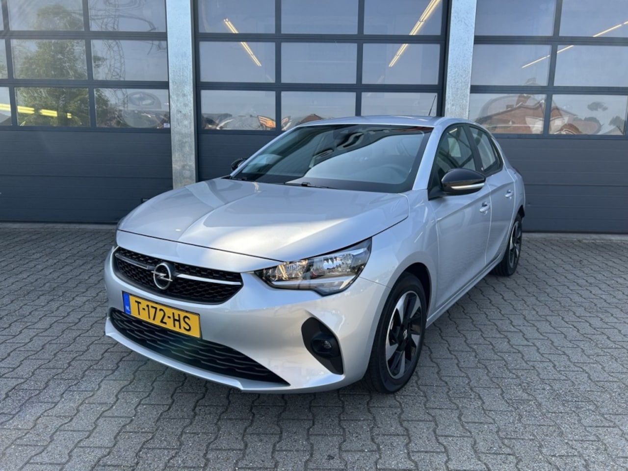 Opel Corsa - 50kWh 136pk Level 2 - AutoWereld.nl