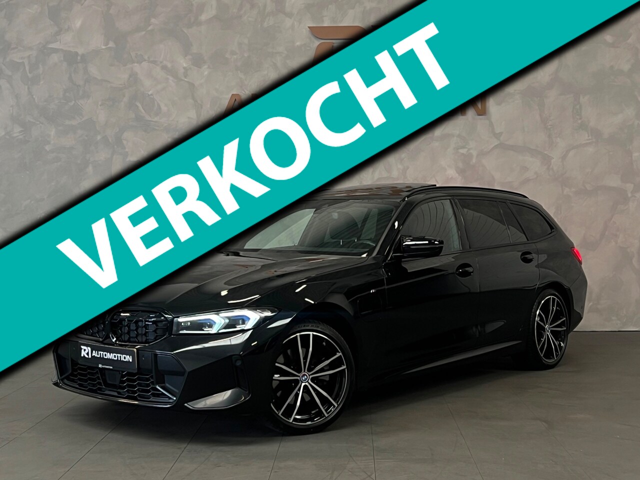BMW 3-serie Touring - 330e xDrive|M SPORT|LCI|292PK|PANO|HUD|LASER|CAM|KEYLESS|CARBON|SFEERVERL|ACC|BLINDSPOT|DE - AutoWereld.nl