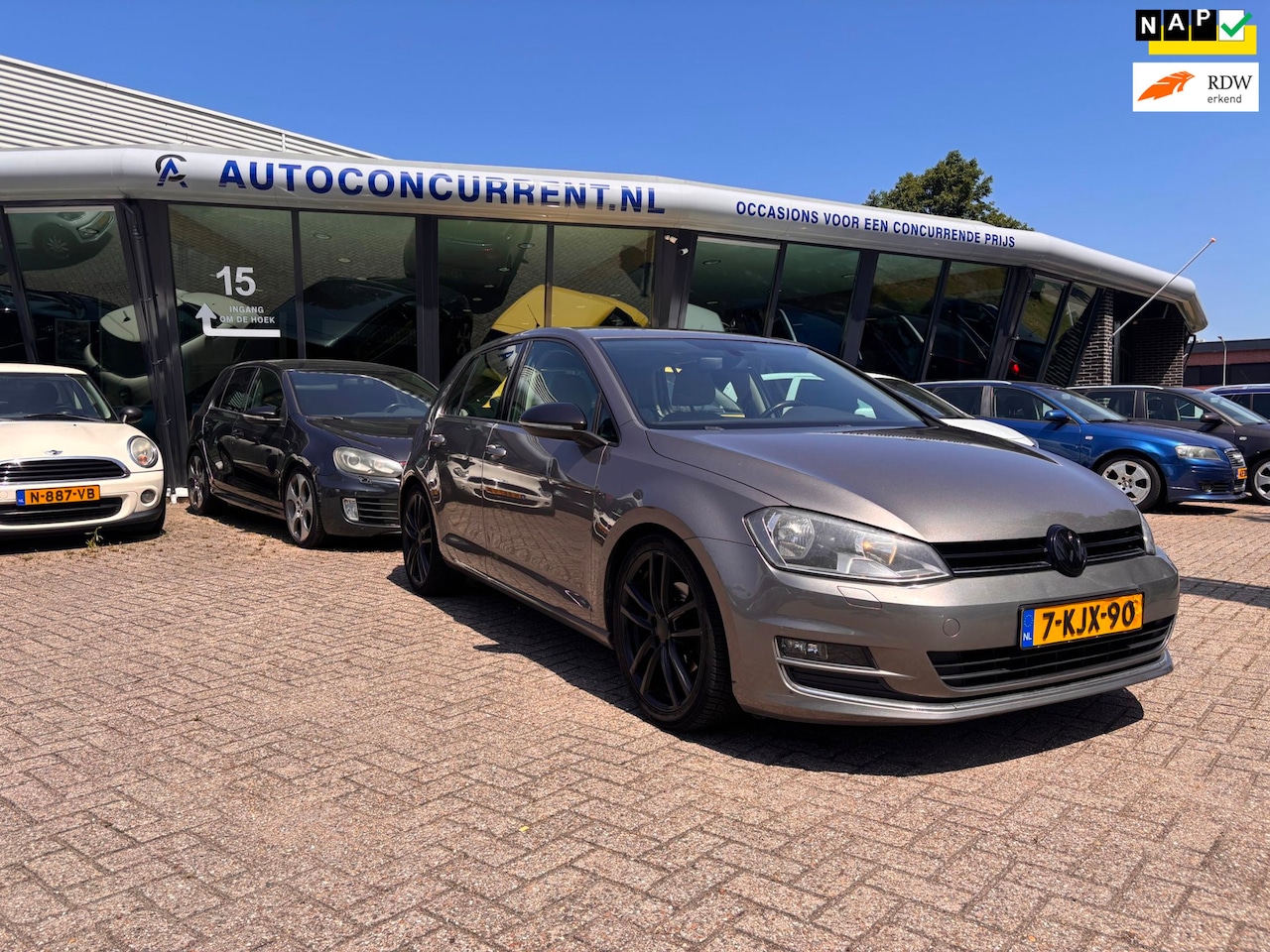 Volkswagen Golf - 1.2 TSI Highline 1.2 TSI Highline, Inruilkoopje zo mee. - AutoWereld.nl