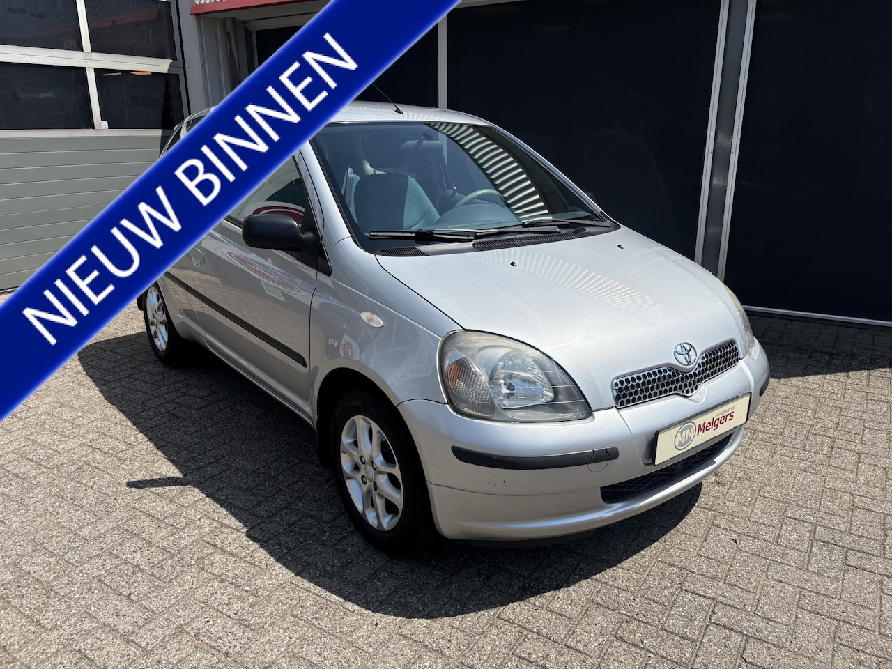 Toyota Yaris - 1.3-16V VVT-i Sol 1.3-16V VVT-i Sol - AutoWereld.nl