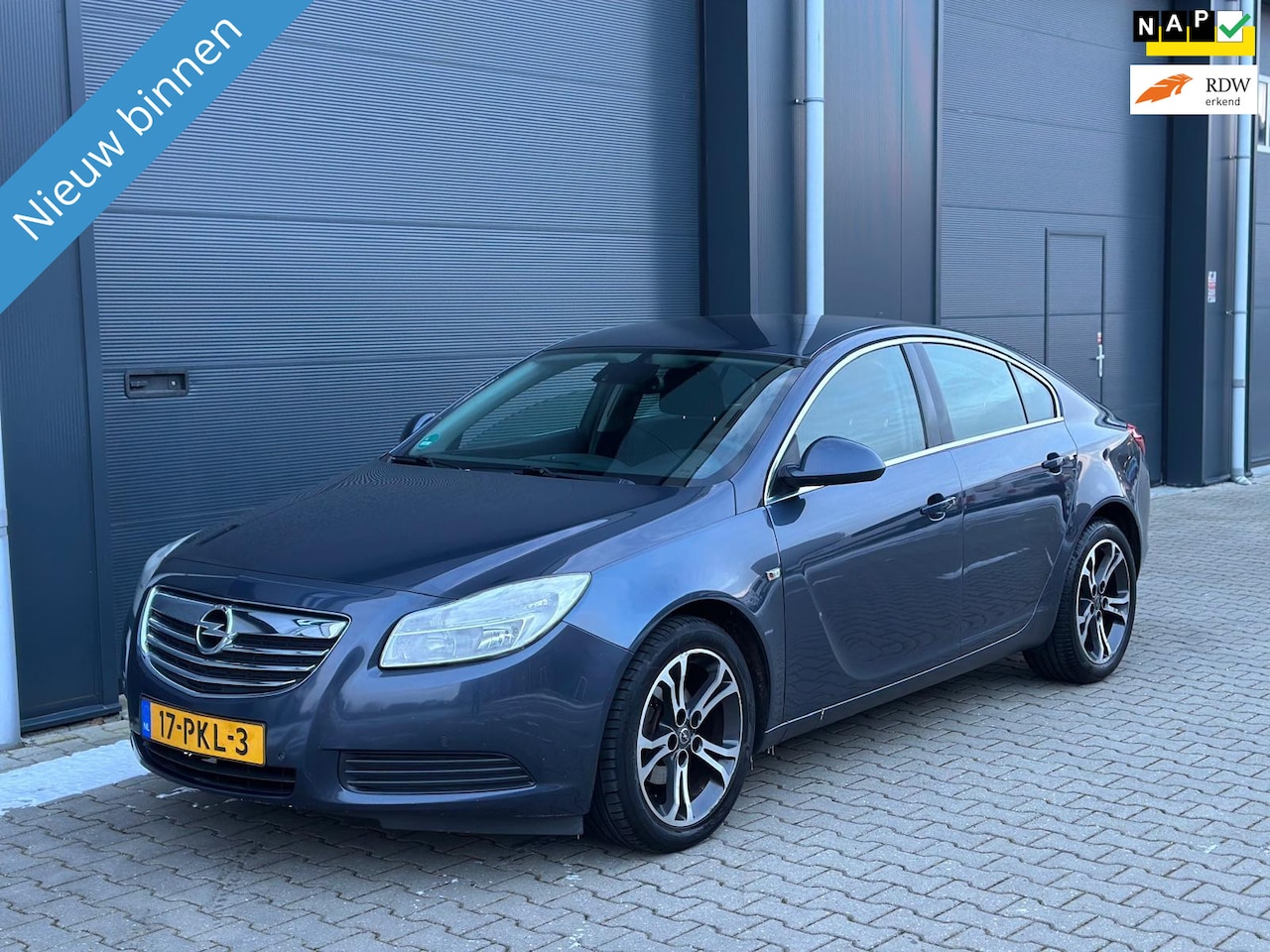 Opel Insignia - 1.8 EDITION BJ011 CLIMA NAVI LMV - AutoWereld.nl