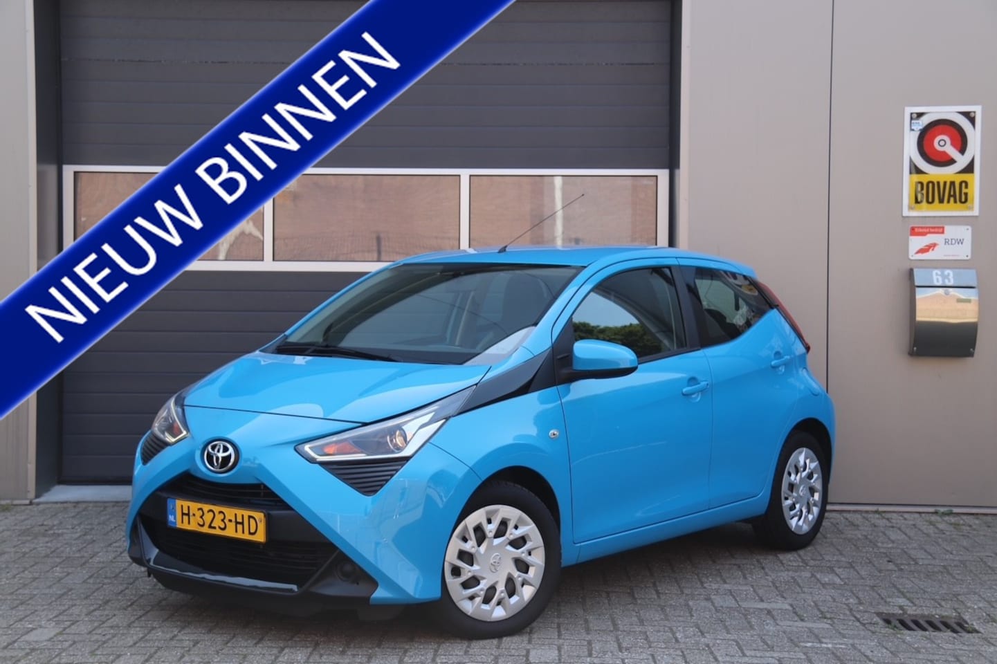 Toyota Aygo - 1.0 VVT-i x-play 1.0 VVT-i x-play - AutoWereld.nl