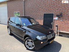 BMW X3 - XDrive25i Automaat, Panoramadak, Trekhaak, Leder