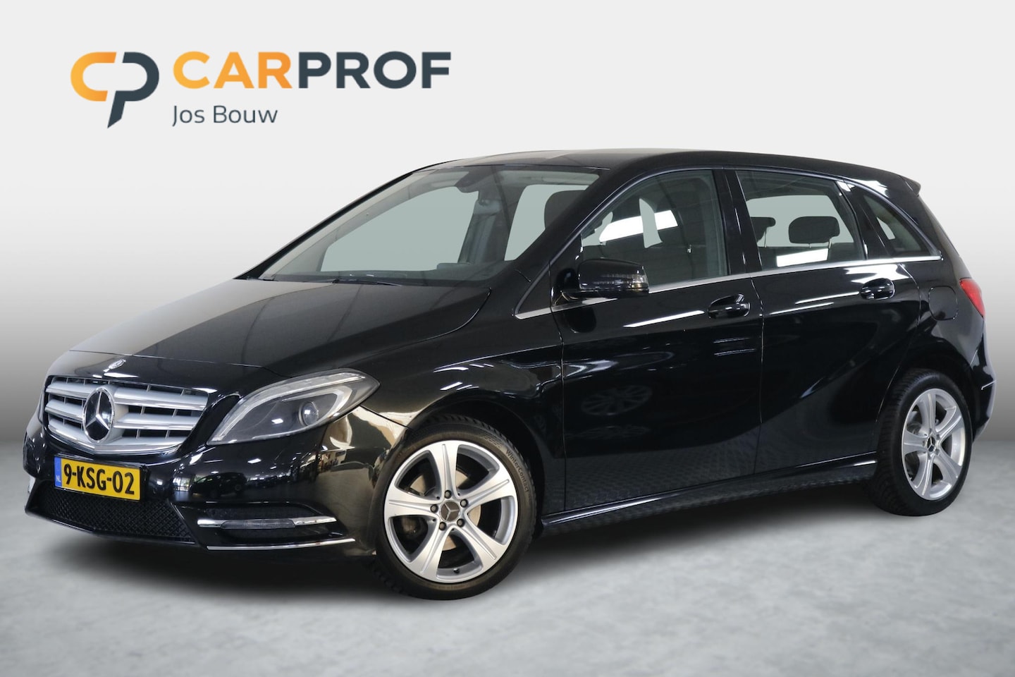 Mercedes-Benz B-klasse - 180 Ambition Airco | Cruise | Xenon | Lichtmetaal | Bluetooth. - AutoWereld.nl