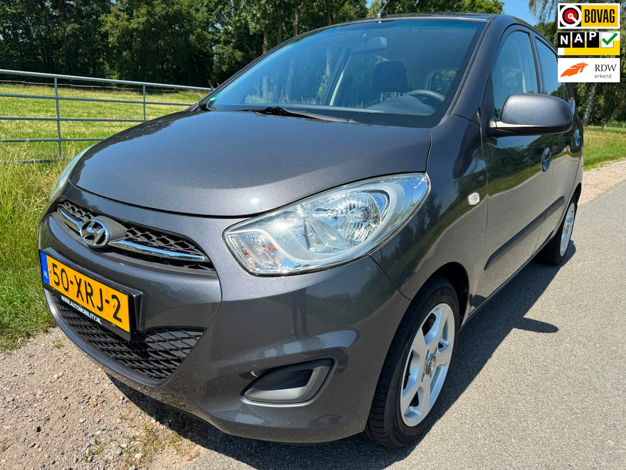 Hyundai i10 - 1.1 i-Drive Cool met airco en trekhaak - AutoWereld.nl