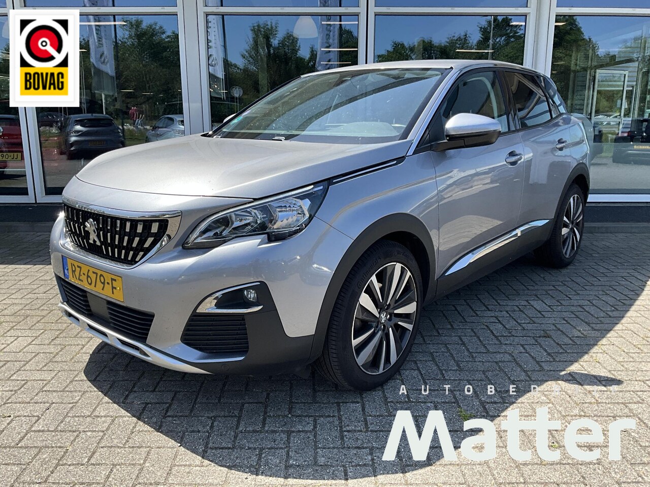 Peugeot 3008 - 1.2 PureTech Blue Lease Premium Trekhaak - AutoWereld.nl