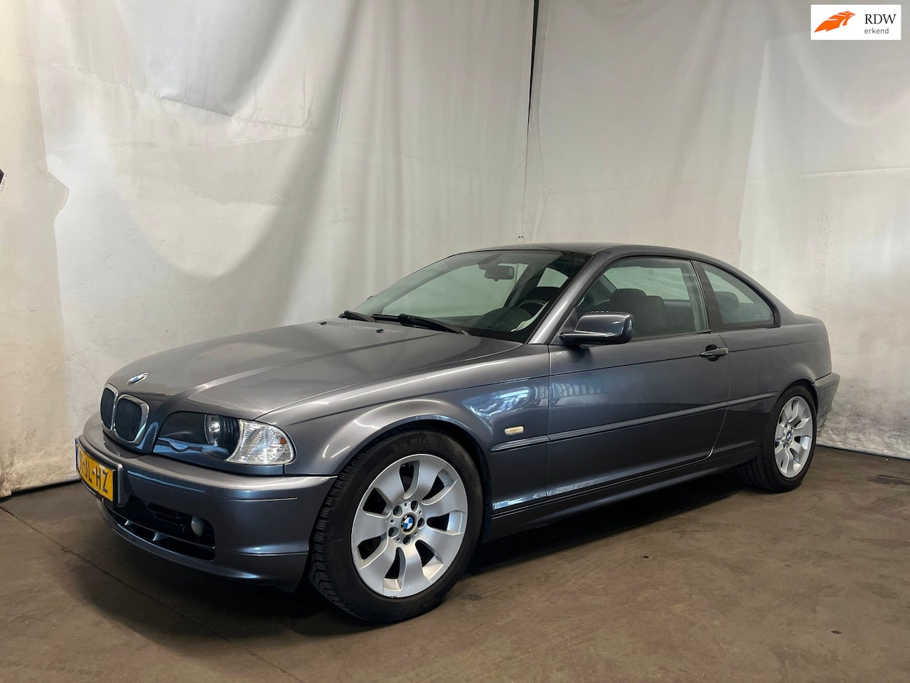 BMW 3-serie Coupé - 318Ci Executive - Schade - AutoWereld.nl