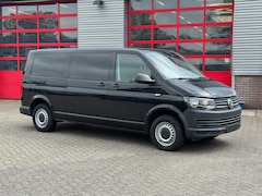 Volkswagen Transporter - DSG 8 persoons