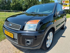Ford Fusion - 1.4-16V Futura met airco en trekhaak