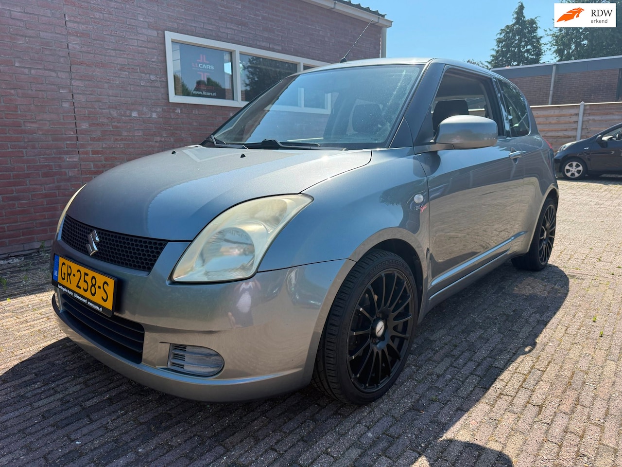 Suzuki Swift - 1.3 GLS APK 16-11-2026 airco lmv elektrisch pakket audio bluetooth aux - AutoWereld.nl