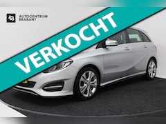 Mercedes-Benz B-klasse - 180 Ambition (NAVIGATIE, CRUISE CONTROL, PARKEERSENSOREN)