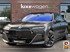 BMW 7-serie - 750e xDrive M-Sport Pro Frozen-Grey Auto-Doors Exe-Drive-Pro Trekhaak